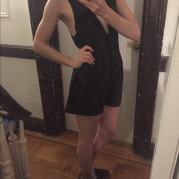 Vintage romper, silky sleeveless low-neck - Picture 3 of 5